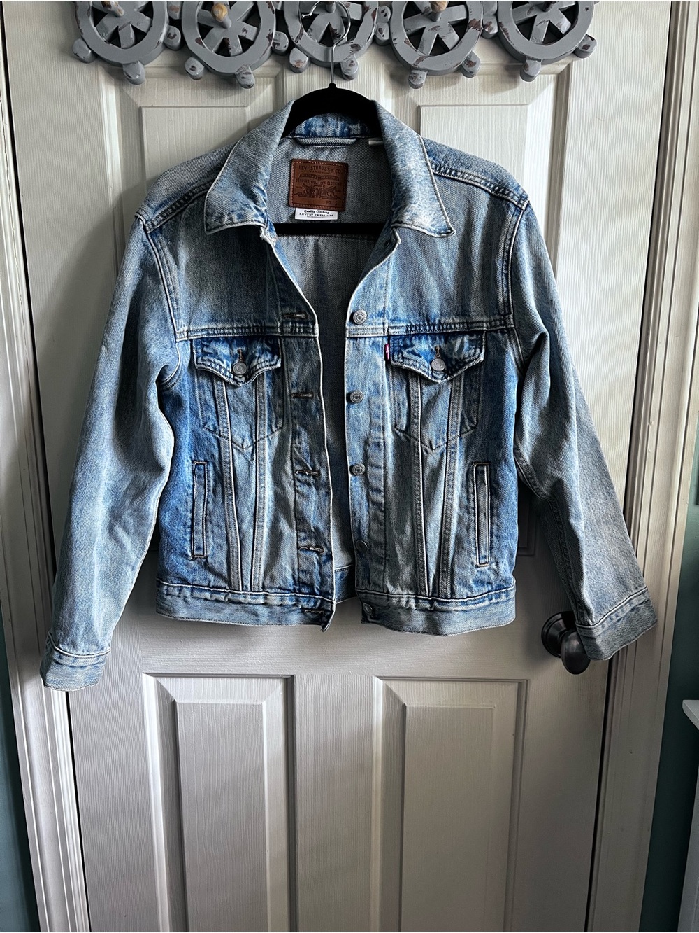 Levi's Women’s Light Wash Denim Jacket